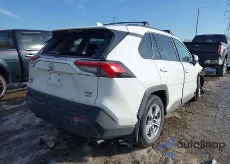 2025 Toyota Rav4 Xle z USA, uszkodzony, nr VIN 2T3P1RFV0SW538182